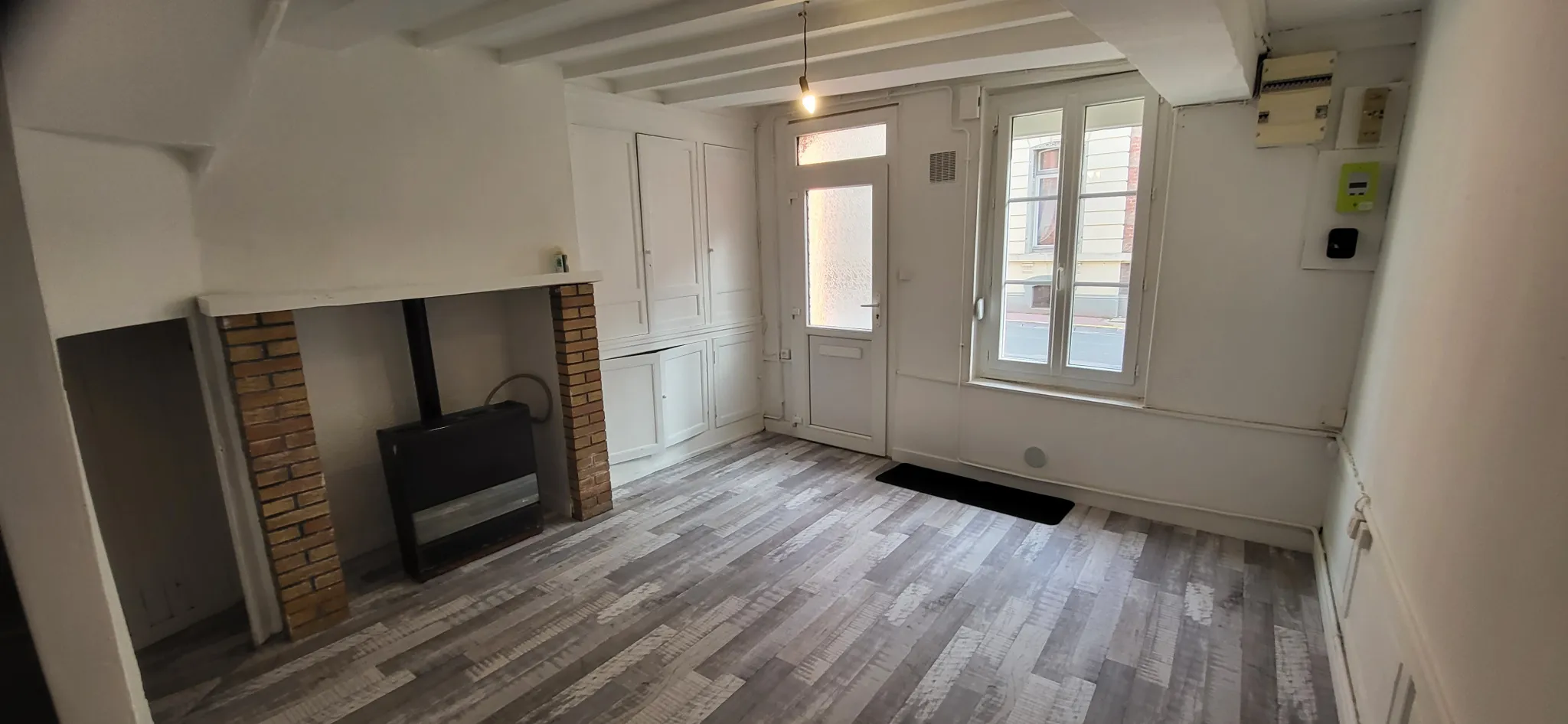 Maison rénovée à vendre à Abbeville - 3 pièces 