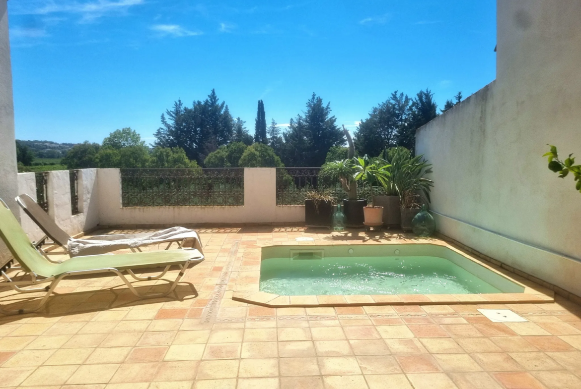 Maison de caractère à vendre avec garage et jardin à St-Marcel-sur-Aude 