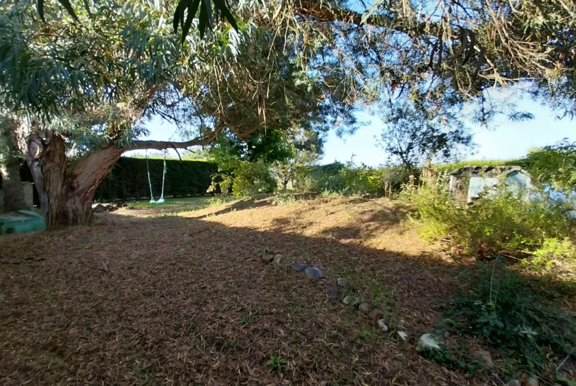 Maison à vendre à Prigonrieux - 4 chambres avec piscine 