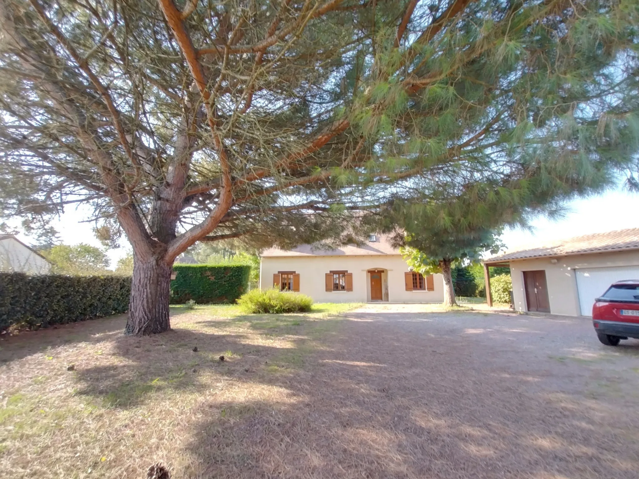 Maison à vendre à Prigonrieux - 4 chambres avec piscine 