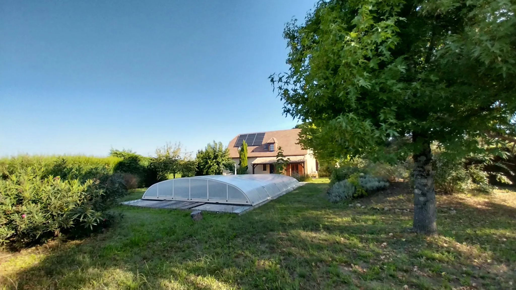 Maison à vendre à Prigonrieux - 4 chambres avec piscine 