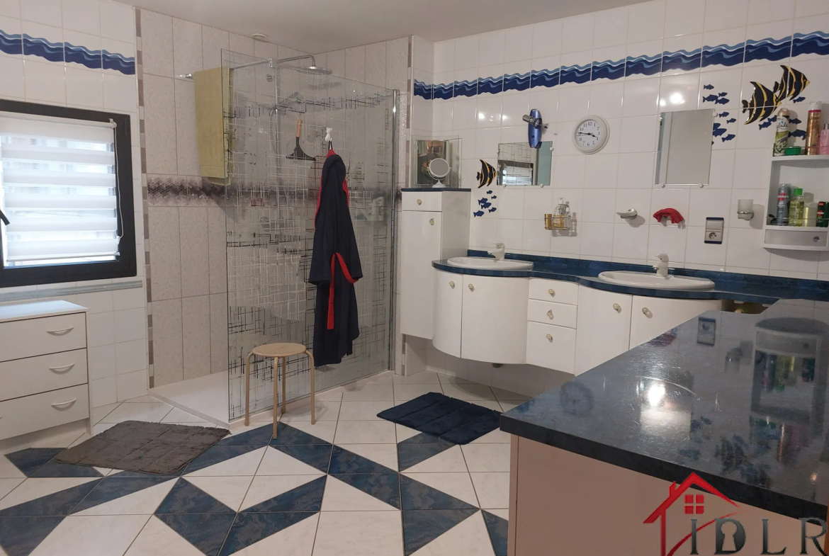 À vendre : Appartement de 164 m² à Wassy avec garage et 3 chambres 