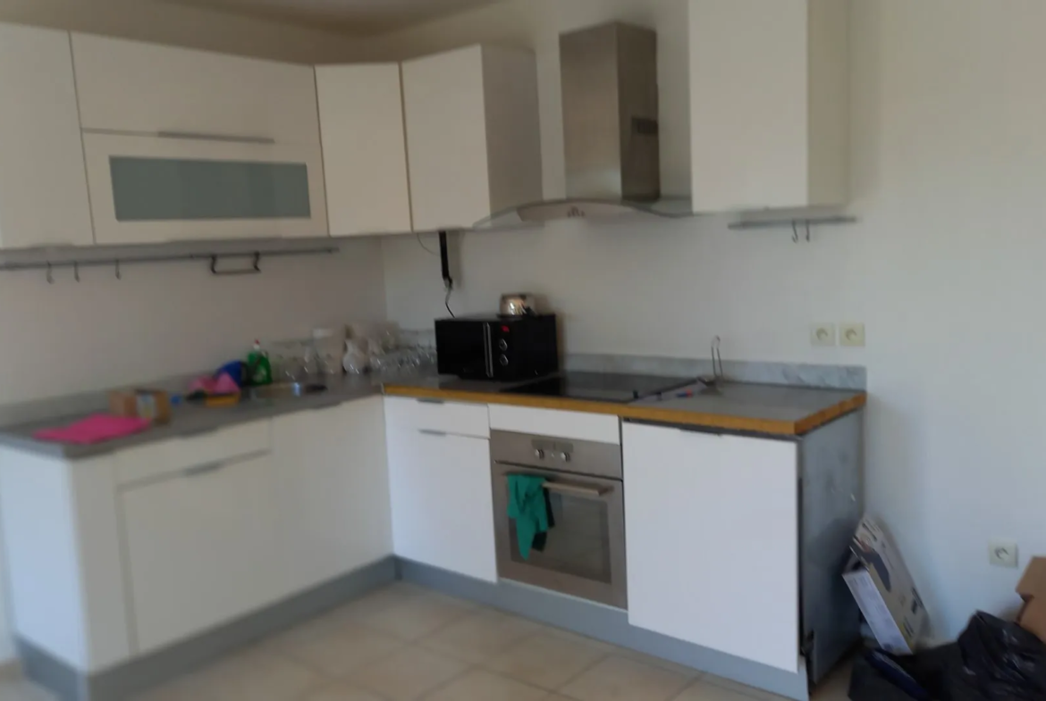 Vente Appartement T2 avec Terrasse à Roquebrune-Sur-Argens 