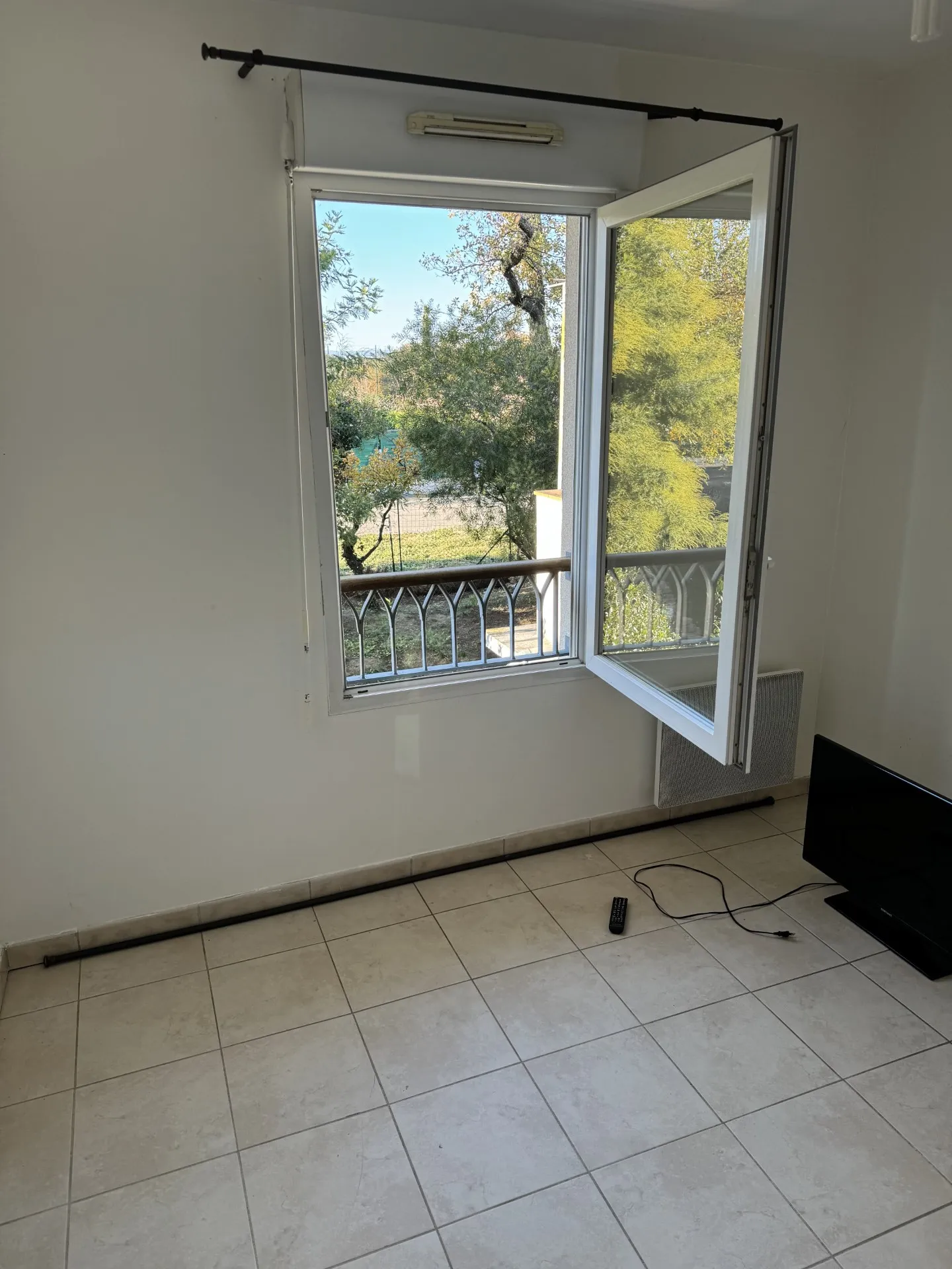 Vente Appartement T2 avec Terrasse à Roquebrune-Sur-Argens 