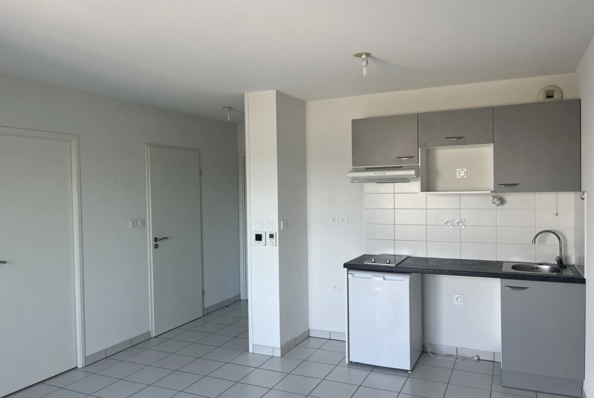 À vendre : Appartement T2 à Mérignac Capeyron, 43 m² avec terrasse 