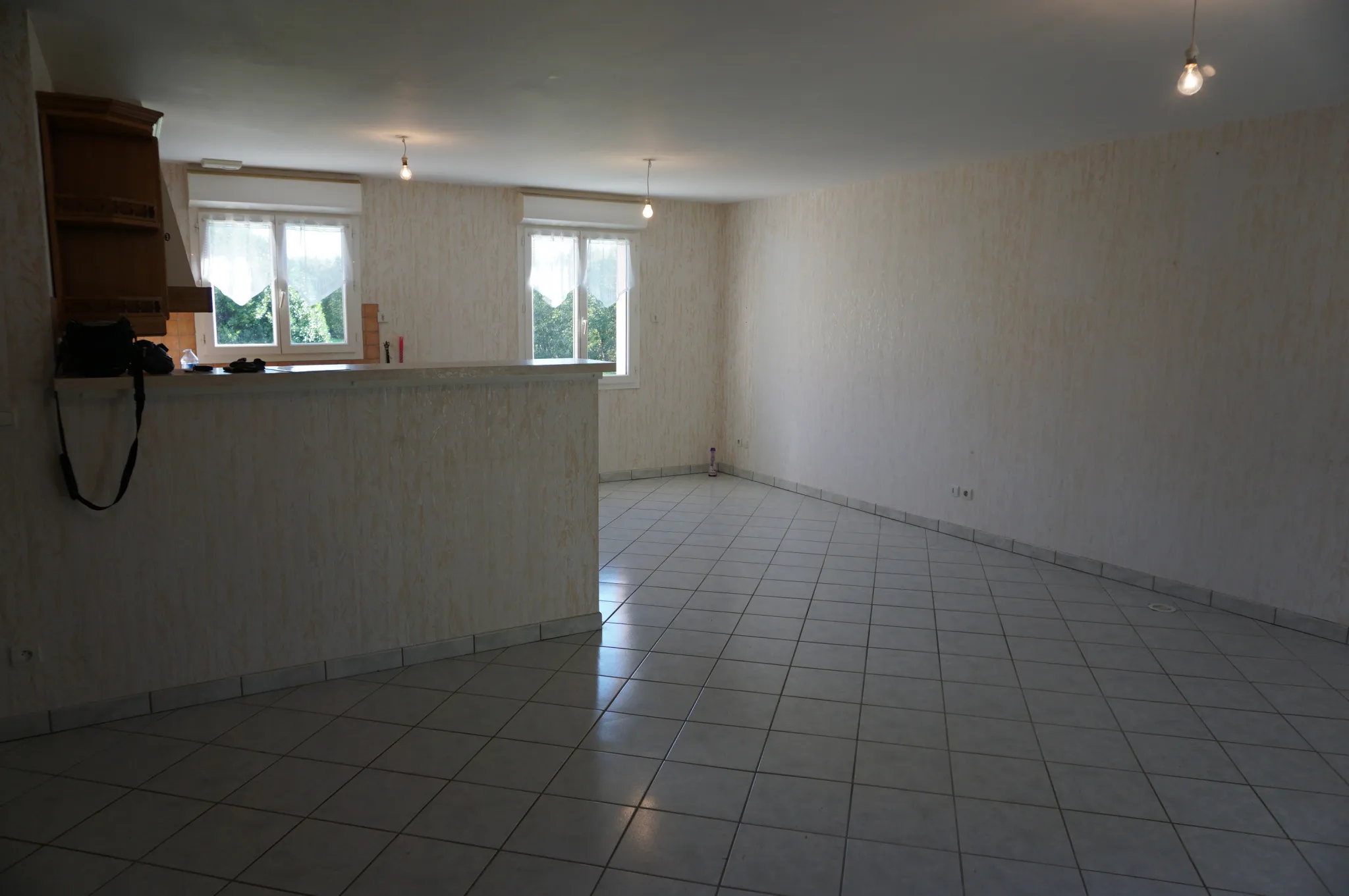 Maison à vendre à Chauffailles - 3 chambres sur 2400 m² 