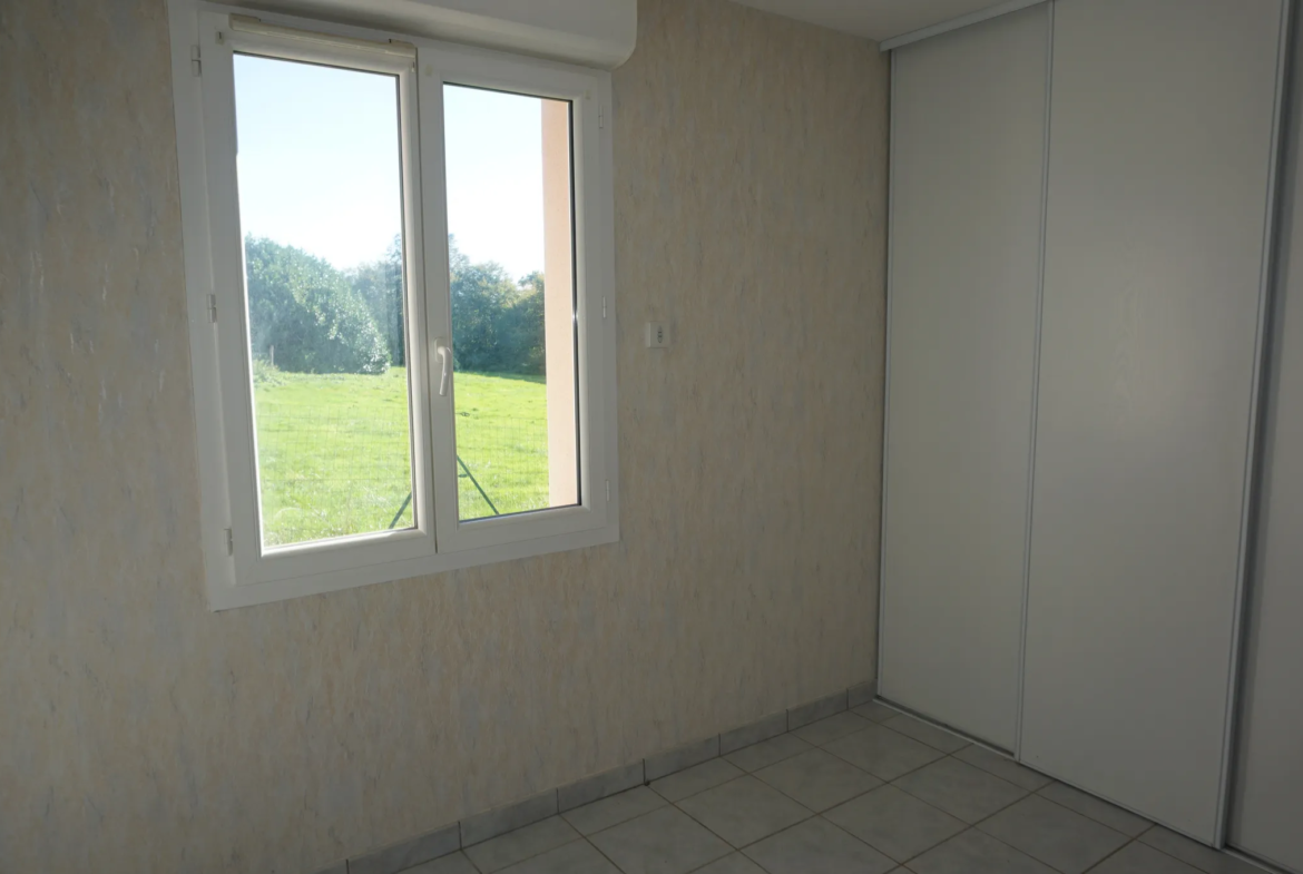 Maison à vendre à Chauffailles - 3 chambres sur 2400 m² 