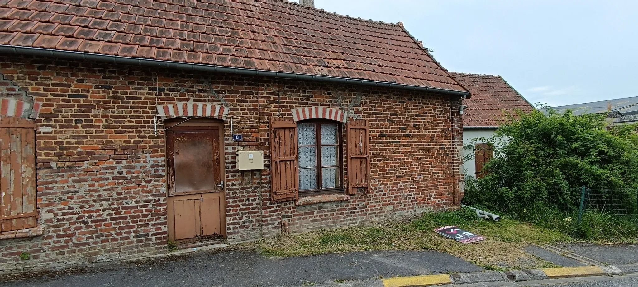 Lot de 2 maisons à rénover à Etinehem-Méricourt 