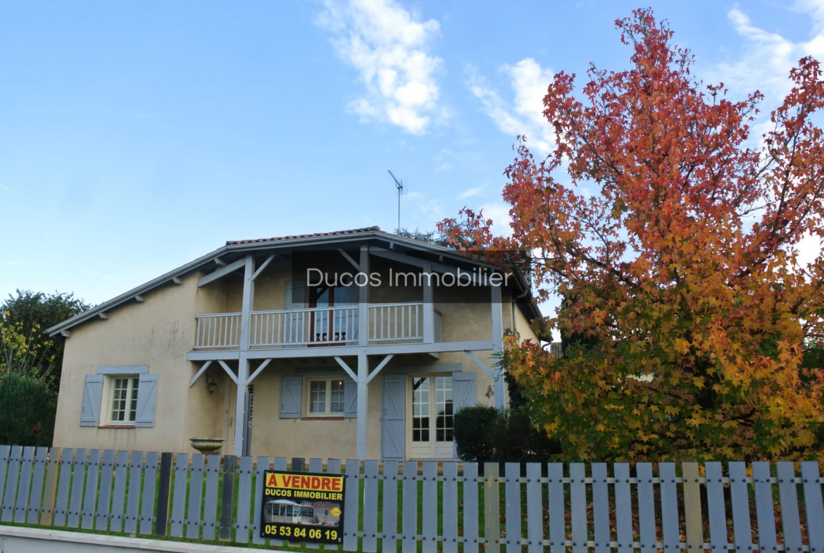 Maison Landaise à vendre à Marmande avec jardin et garage 