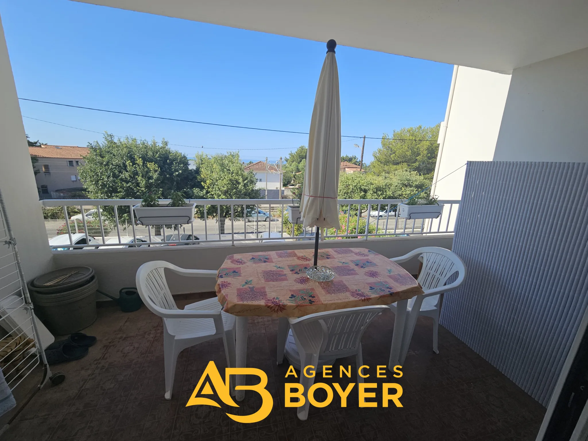 Achetez un appartement à Bandol - 40,02 m² près du port 