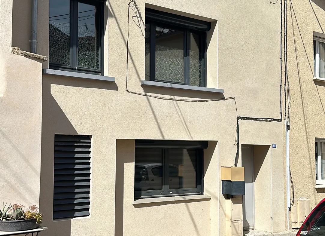 À vendre : Appartement rénové de 153 m² à Bourg de Péage 