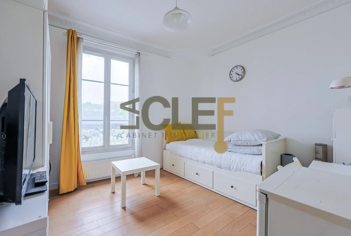 À vendre : Appartement rénové de 3 pièces à Alfortville, proximité métro 