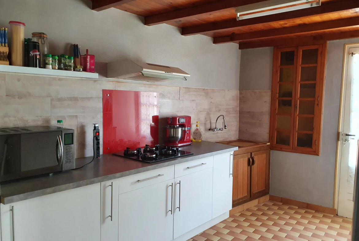 Maison de village à vendre à Matha - 2 chambres - 80 500 € FAI 