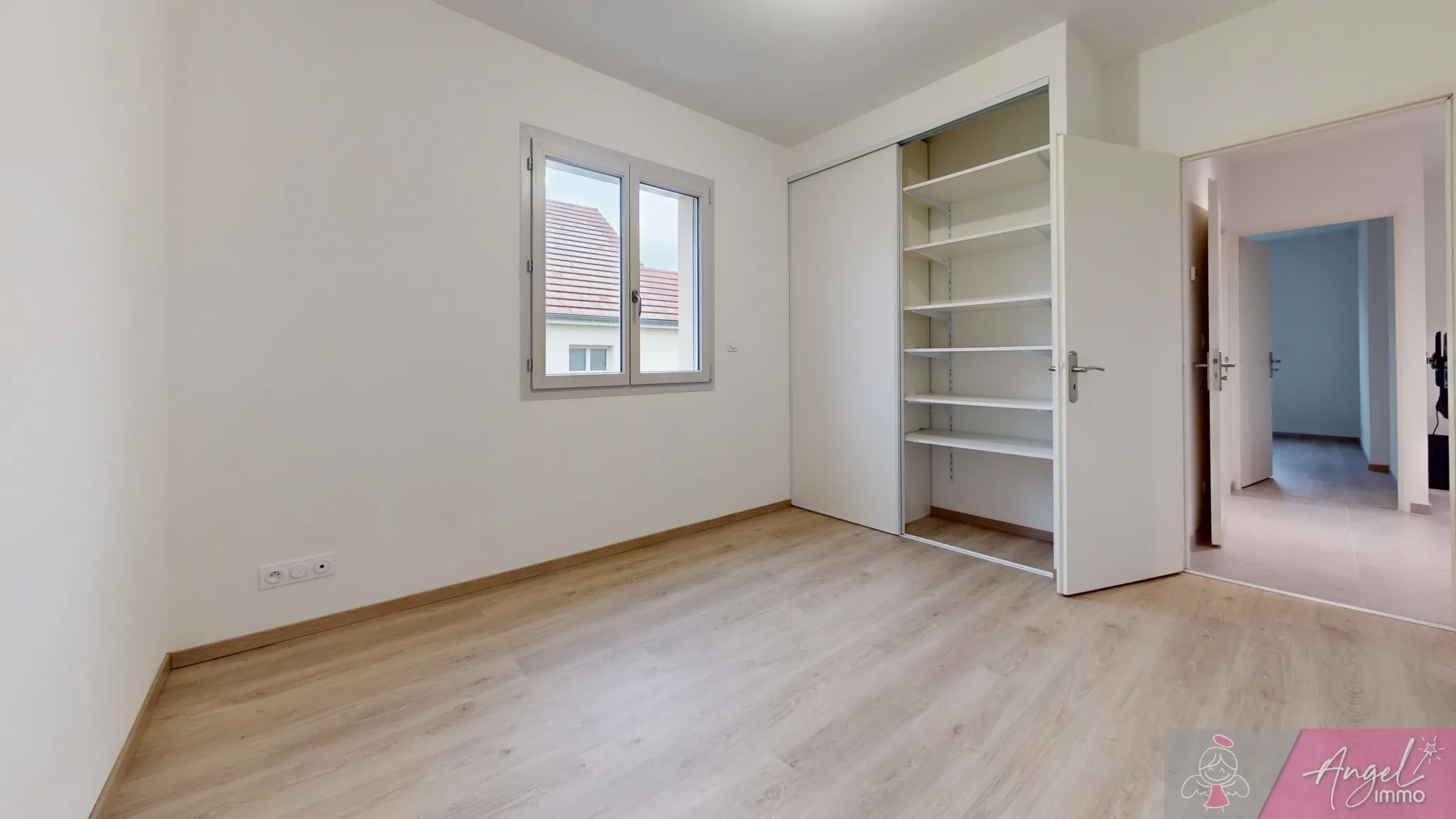 Maison individuelle plain-pied avec 3 chambres à vendre à Rochefort-sur-Nenon 