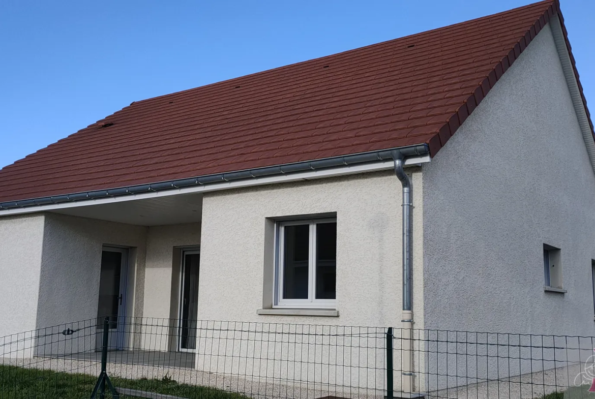 Maison individuelle plain-pied avec 3 chambres à vendre à Rochefort-sur-Nenon 