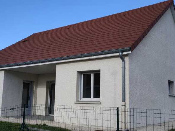 Maison individuelle plain-pied avec 3 chambres à vendre à Rochefort-sur-Nenon