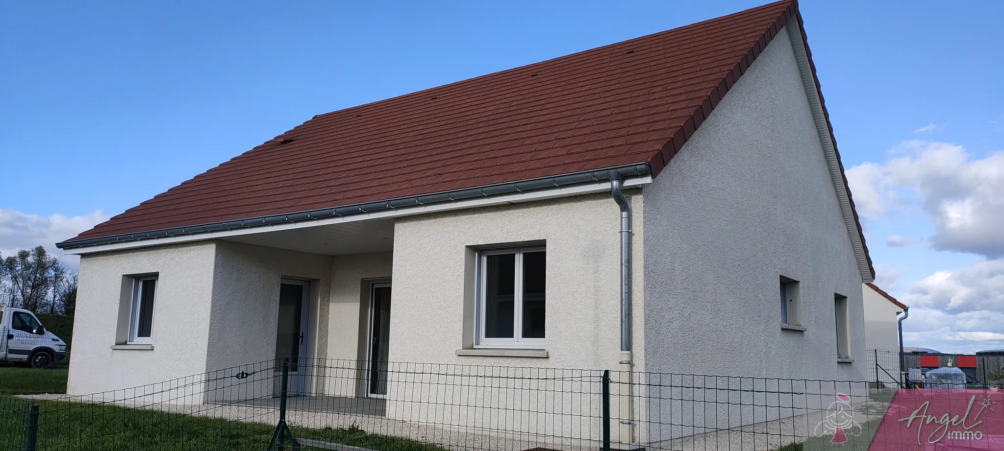 Maison individuelle plain-pied avec 3 chambres à vendre à Rochefort-sur-Nenon 