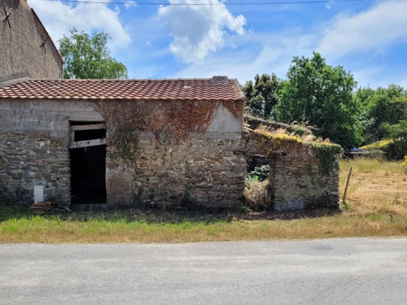 Terrain de 720 m² à Chauve avec ancien bâti à rénover