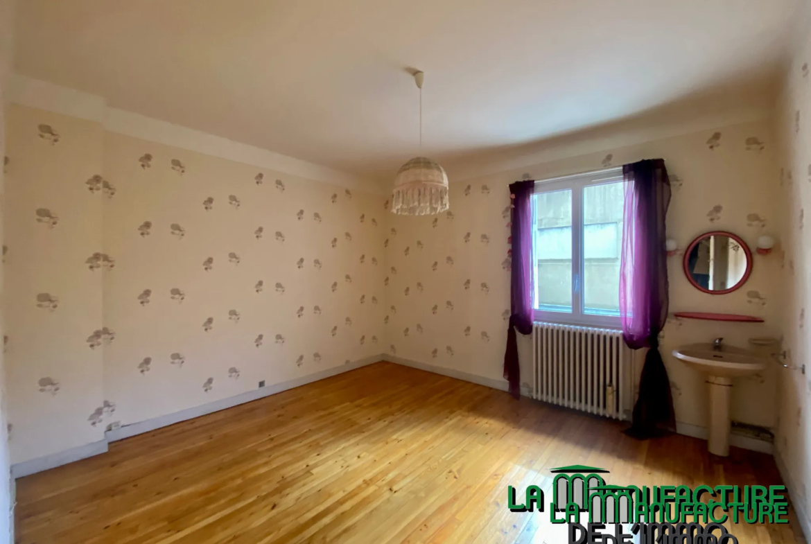 Vente Appartement F6 avec Balcon - Place Fourneyron, Saint-Étienne 