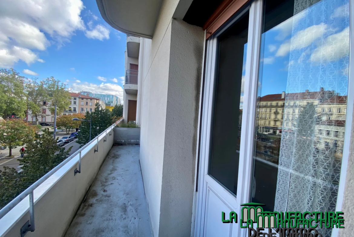 Vente Appartement F6 avec Balcon - Place Fourneyron, Saint-Étienne 