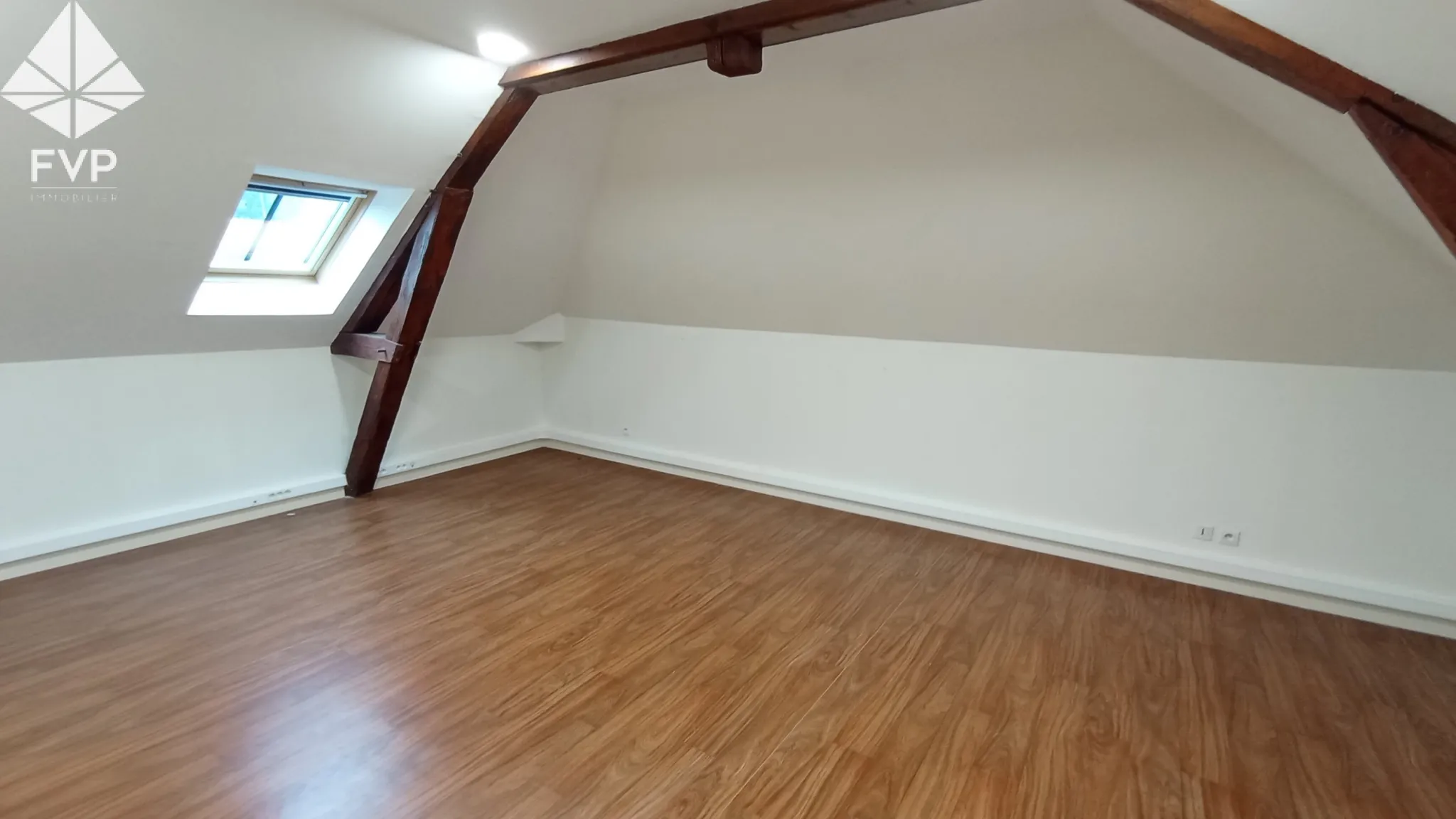 Maison de ville à vendre à Lillebonne - 160 m² 