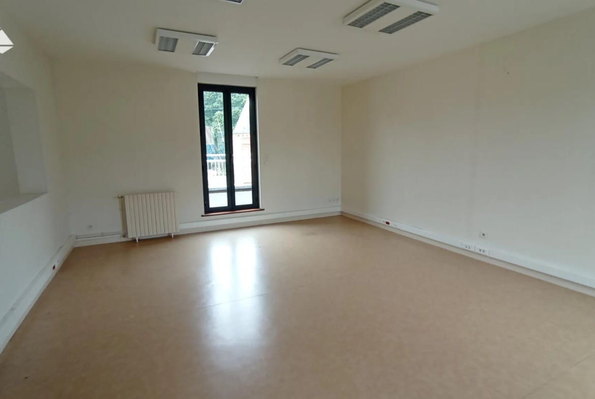 Maison de ville à vendre à Lillebonne - 160 m² 