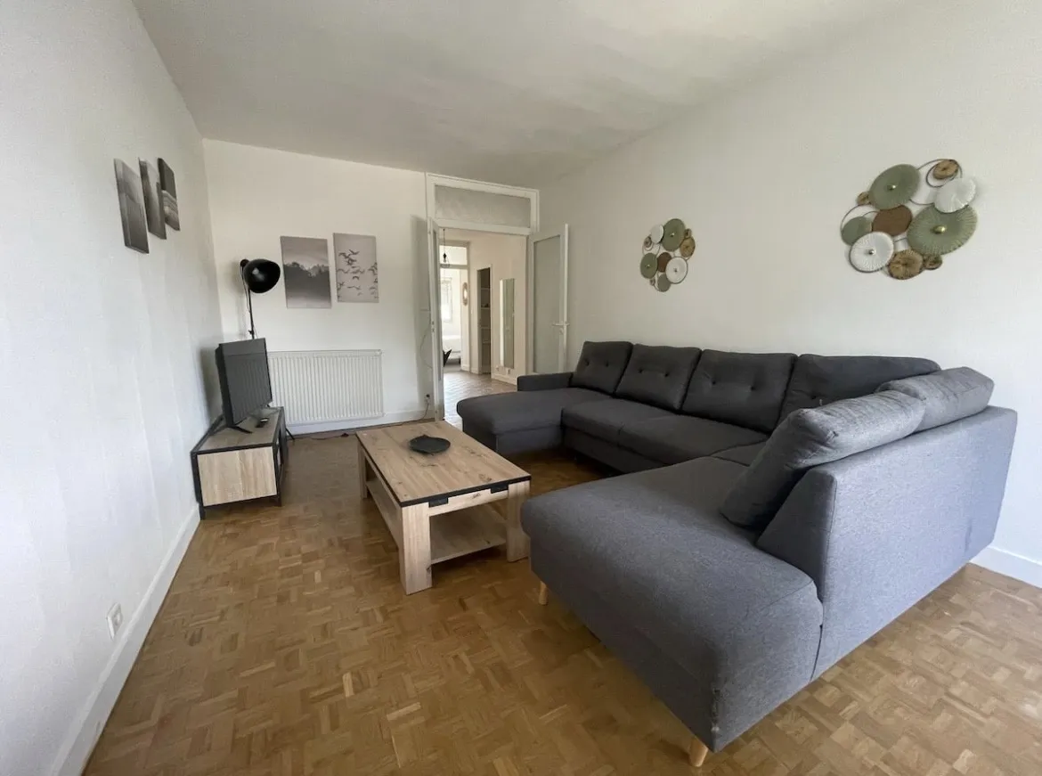 Ensemble de 2 appartements meublés : T3 et Studio au centre de Périgueux 