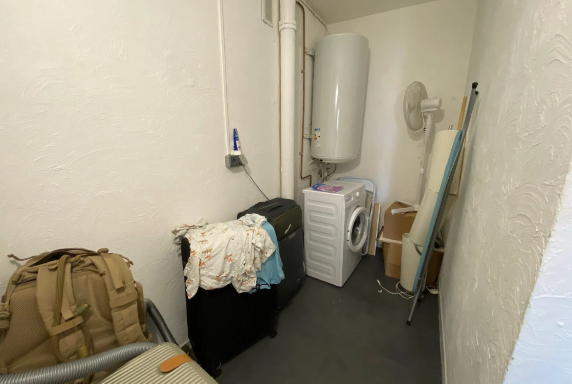 Nîmes Appartement T3 61 m² avec Parking Vendu Occupé 