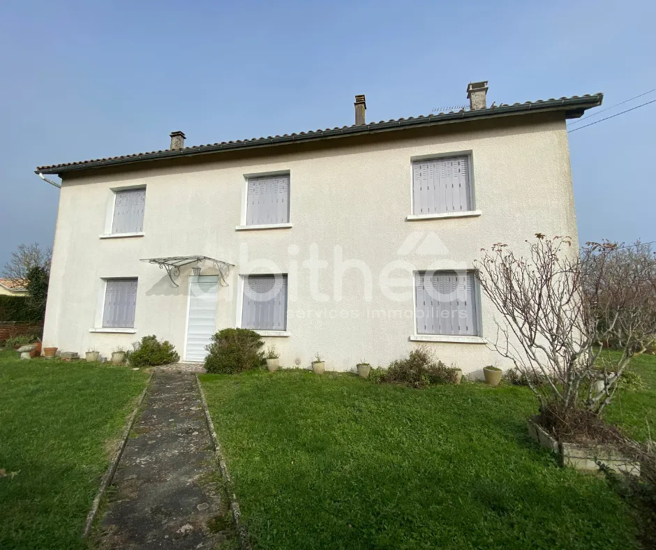 À vendre : Maison d'habitation de 145 m² à Genouillac 