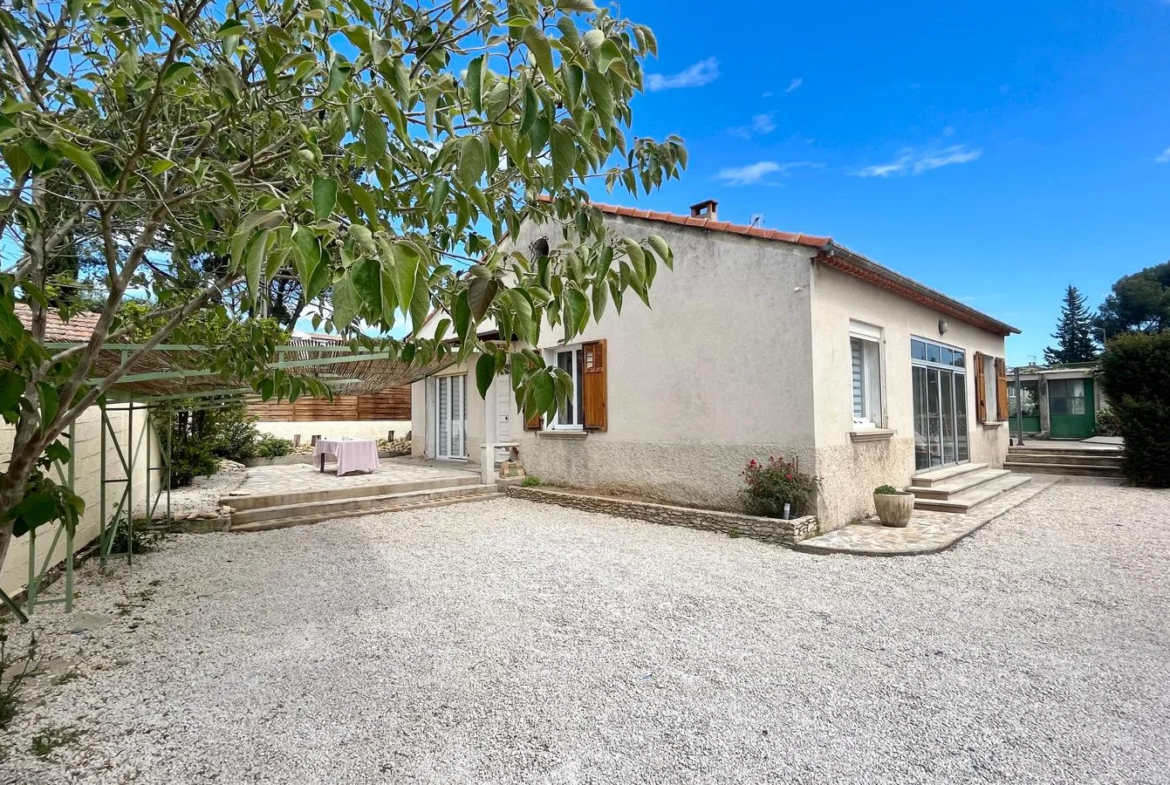 Vente Villa Sorgues 135 m² avec Jardin et Garage 