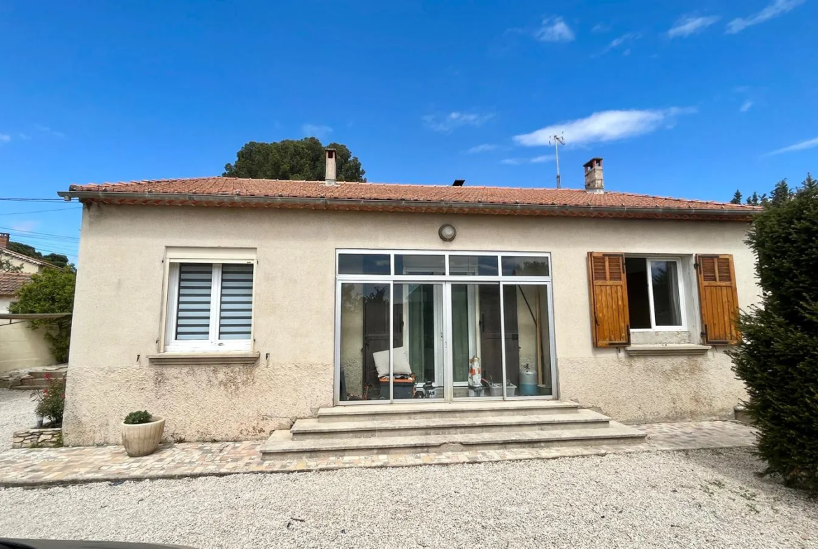 Vente Villa Sorgues 135 m² avec Jardin et Garage 