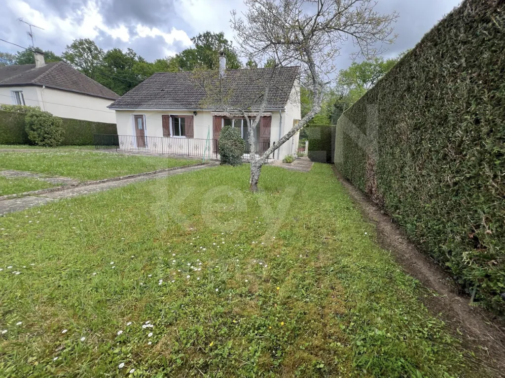 Maison à vendre à Saint-Fargeau - 4 pièces - 75 m2 sur 629 m2 de terrain 