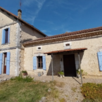 Maison en Pierre à Razac sur L'Isle avec Piscine et 2 Hectares de Terrain