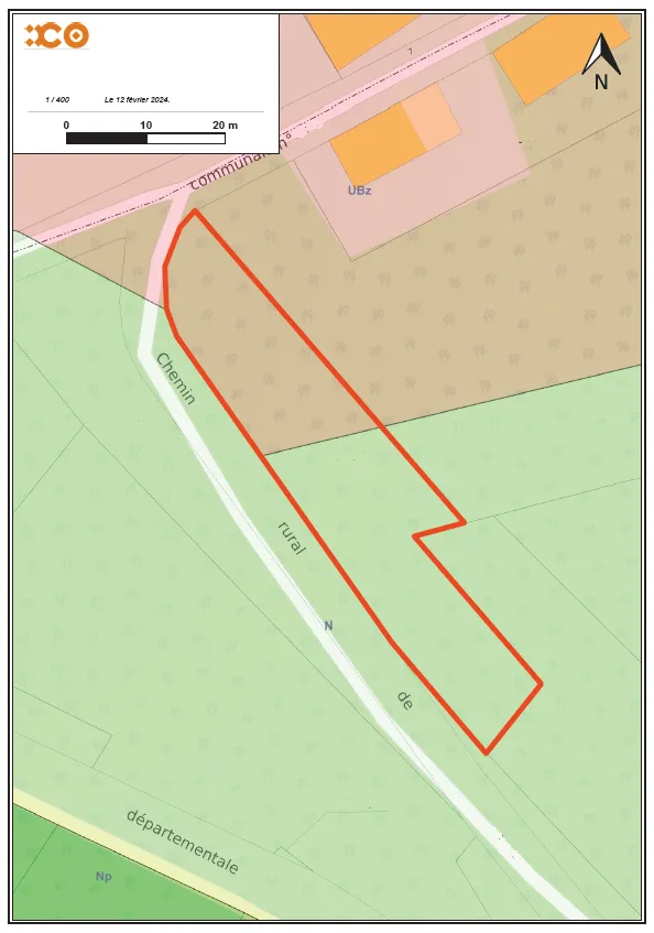 Terrain boisé avec partie constructible à Louzac-Saint-André 