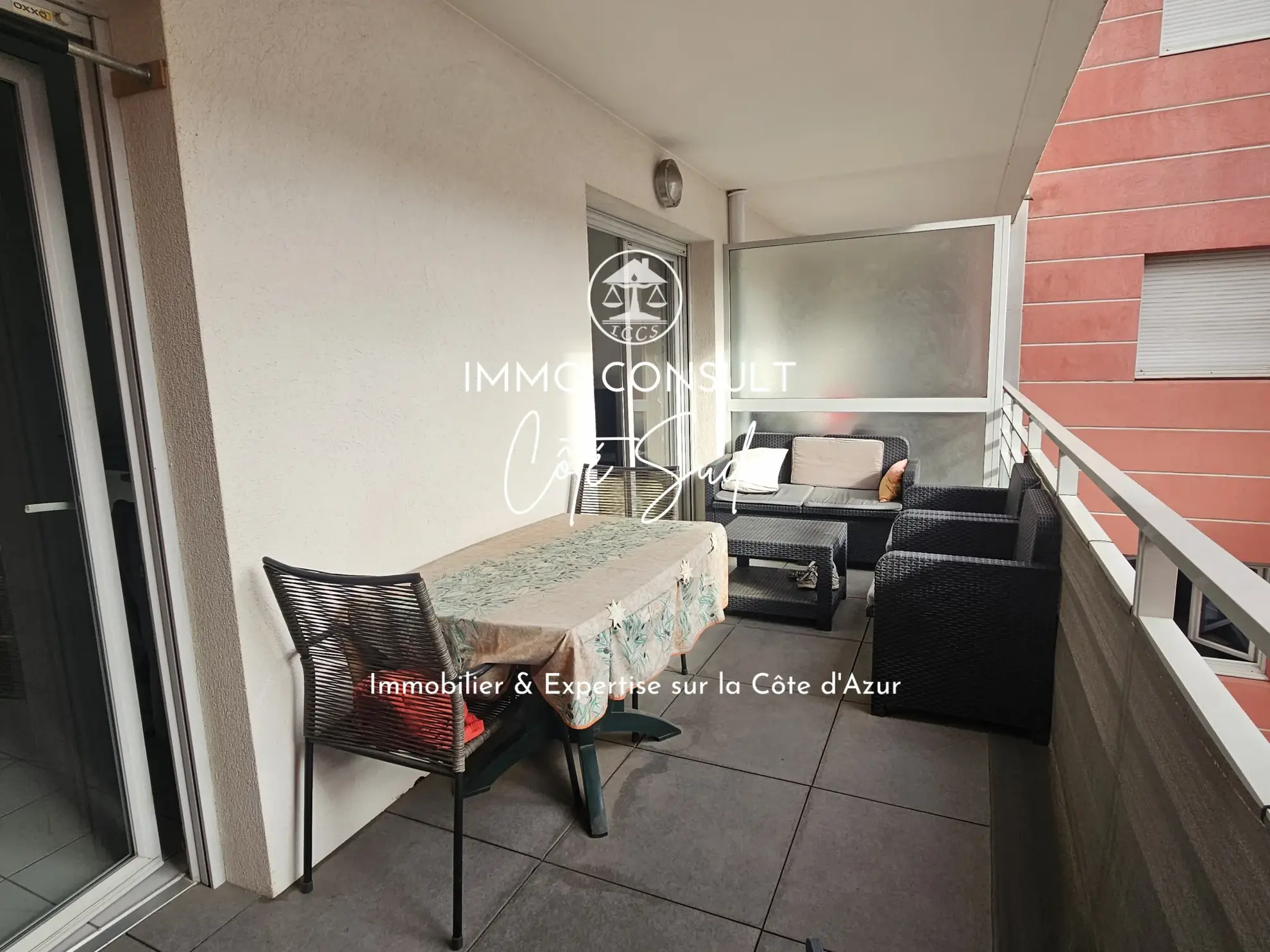 Appartement 2 pièces de 39,54 m² à Nice avec terrasse et garage 