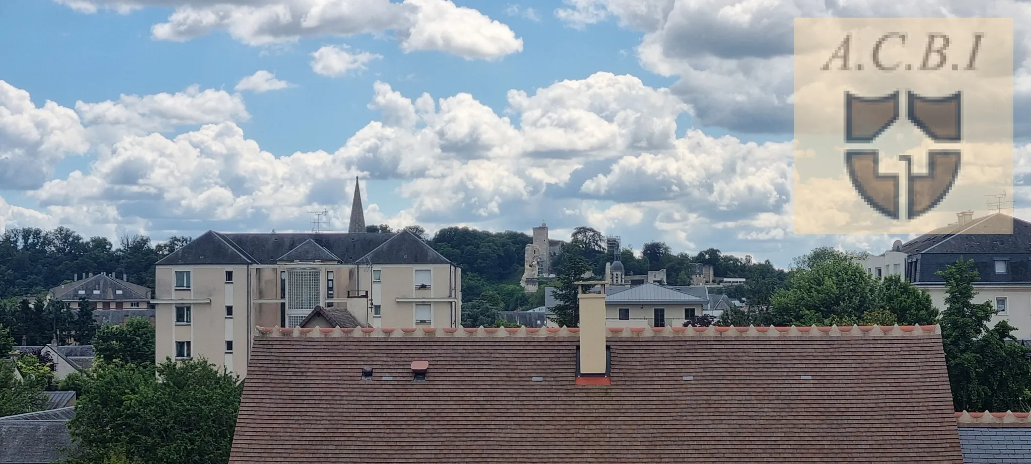 Appartement T3 avec balcon au centre de Vendôme 