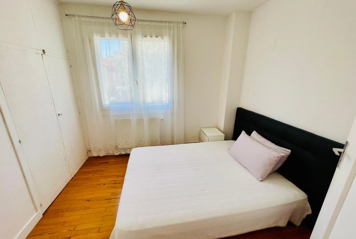 À vendre : Appartement T5 rénové à Grenoble - 79 m² 