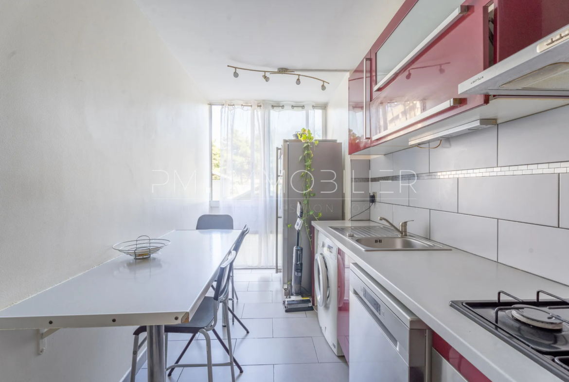 Appartement T4 lumineux à vendre près de l'hôpital Nord, Marseille 