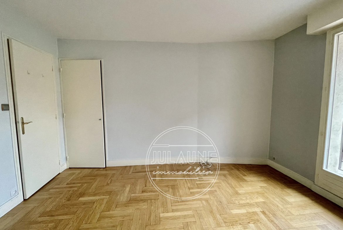 Vente Appartement 70 m2 à Limoges, Proche Centre-Ville 