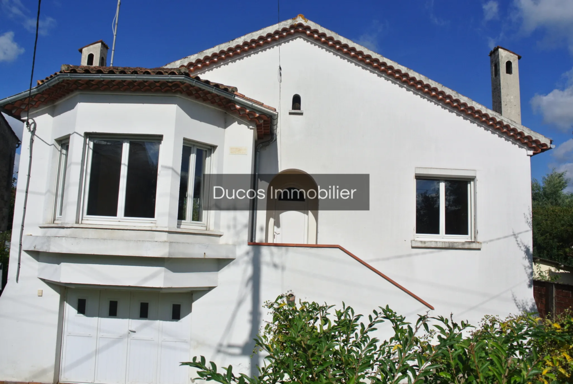 Maison à vendre à Marmande avec jardin de 889 m² 