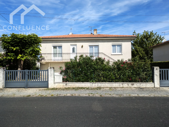 Maison familiale sur deux niveaux à Villeneuve sur Lot