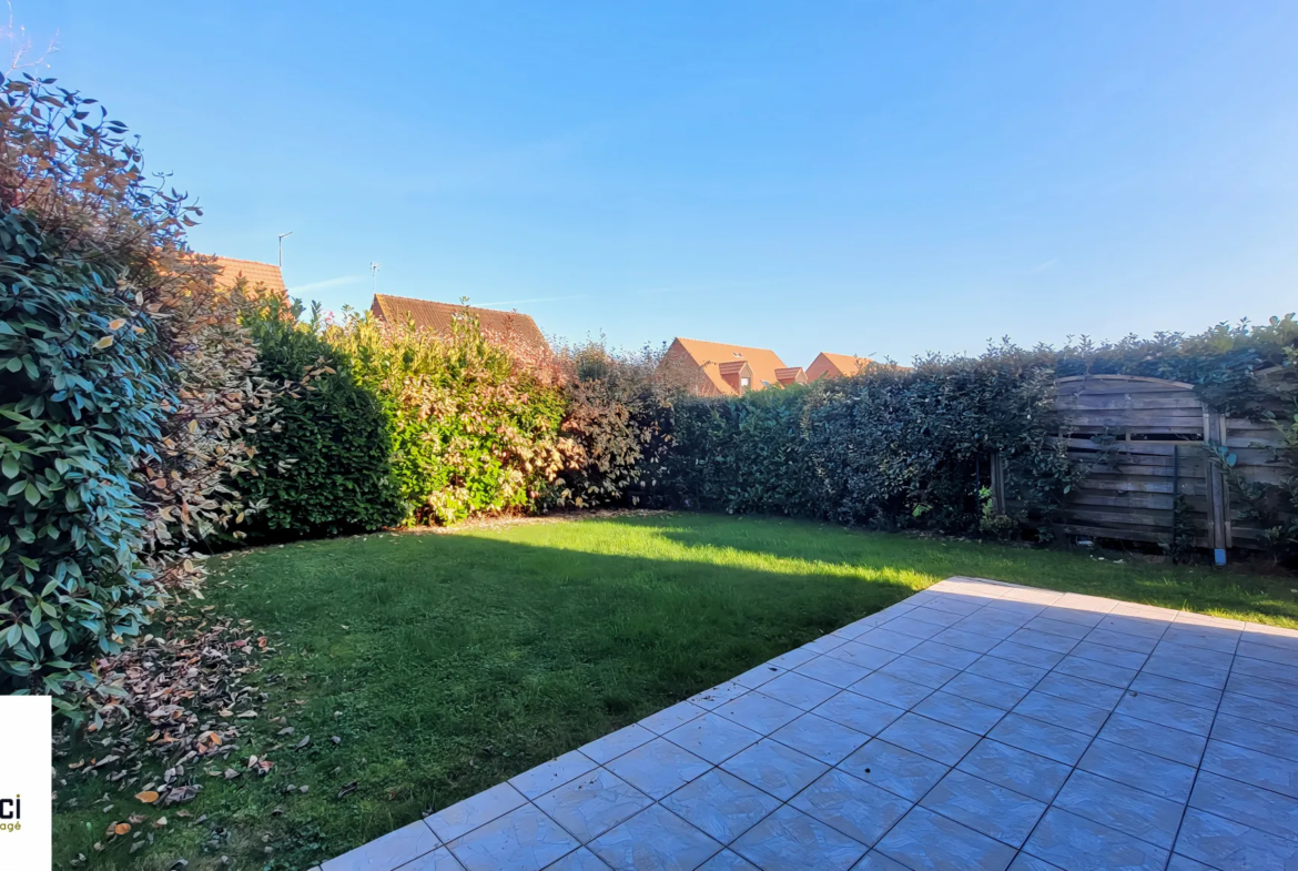 Maison familiale confortable à Santes, 3 chambres et jardin 