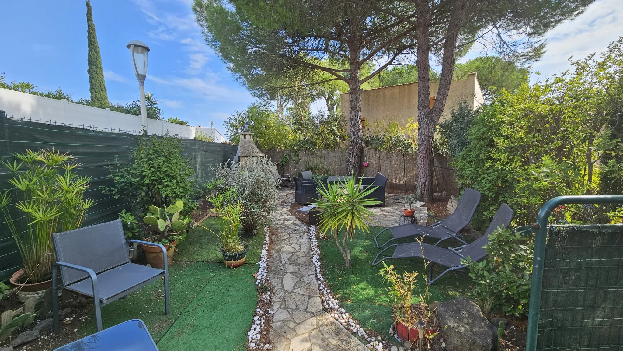 Appartement T2 avec jardin et vue mer au Cap d'Agde 