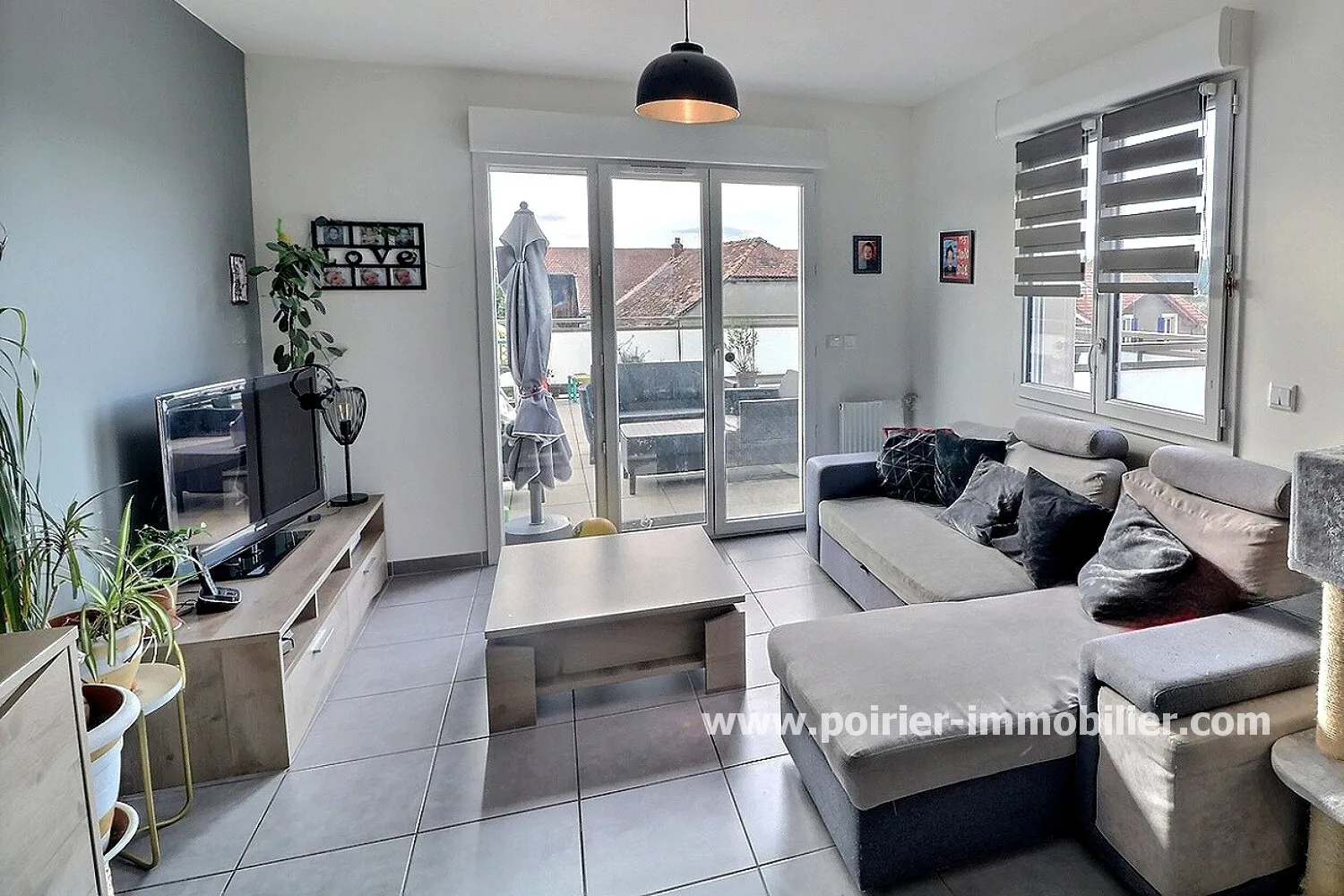 À vendre : Appartement T3 en duplex avec terrasse à Cranves Sales 