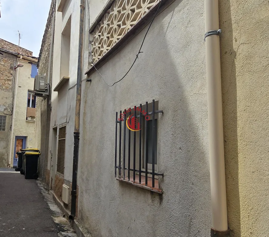 À Vendre : Maison de Village avec Terrasse à Estagel 