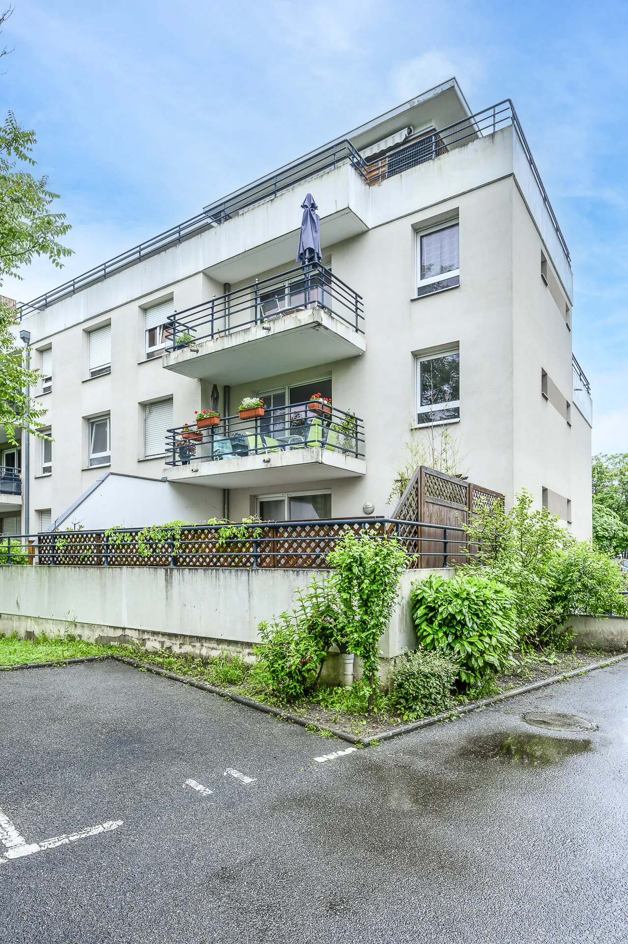 Lumineux Appartement 4 pièces à Strasbourg Neuhof avec Terrasse et Garage 