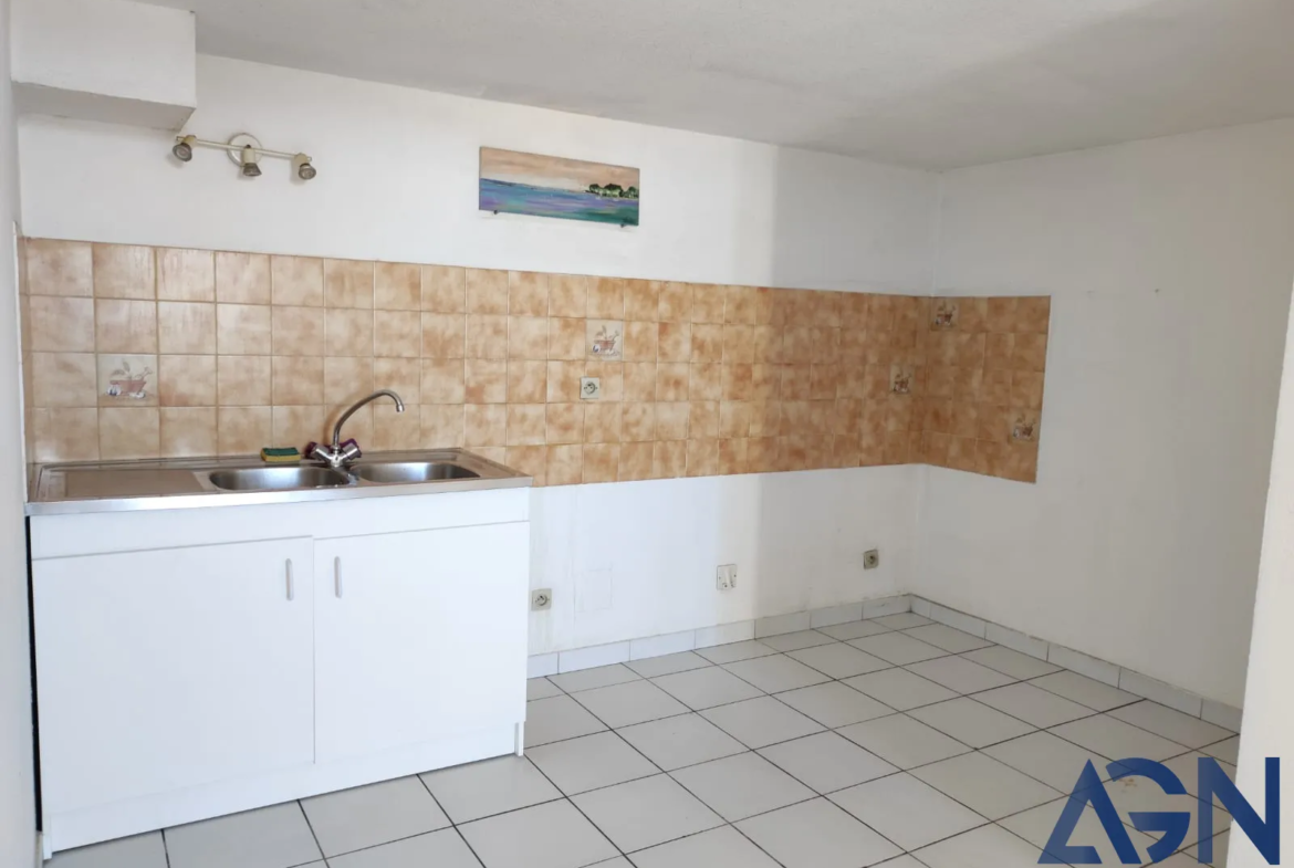 À vendre : Appartement lumineux 3 pièces avec terrasse à Agde 