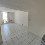 À vendre : Appartement lumineux 3 pièces avec terrasse à Agde