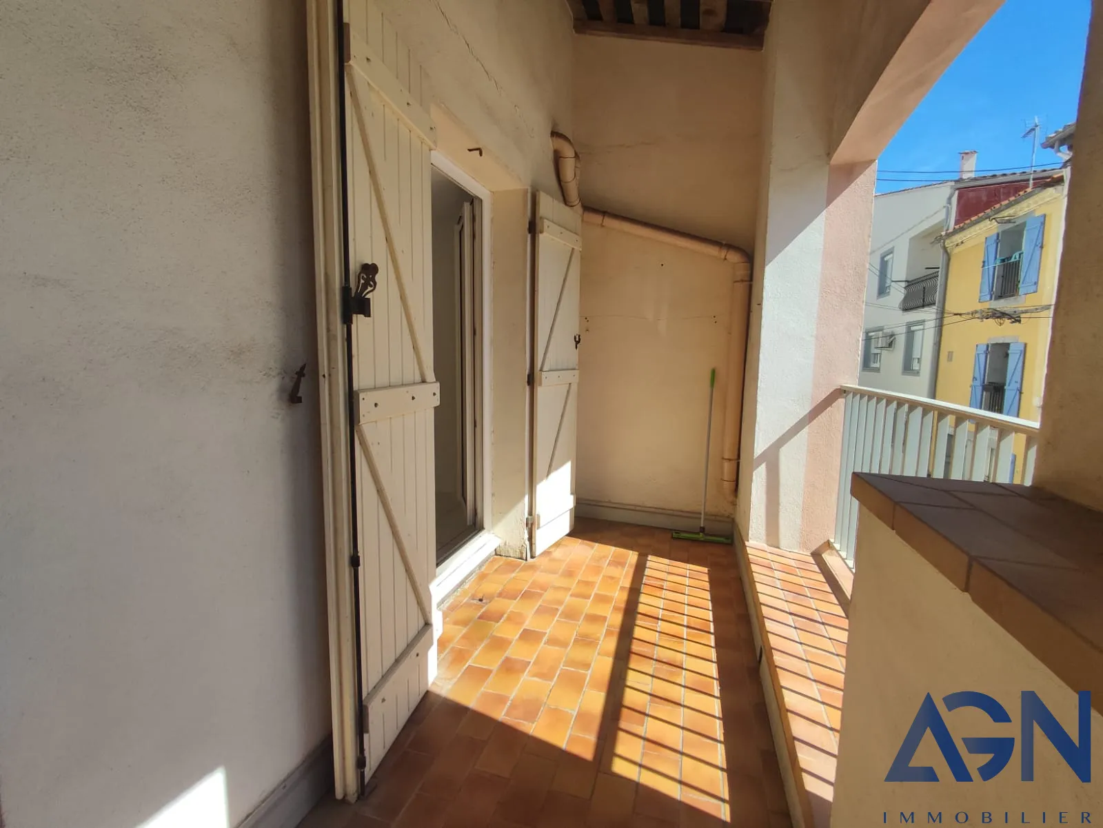 À vendre : Appartement lumineux 3 pièces avec terrasse à Agde 