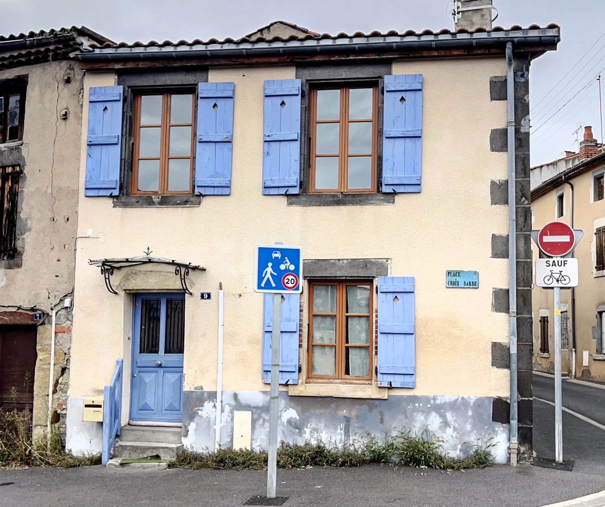 Maison de bourg à Pont du Château avec 2 chambres 